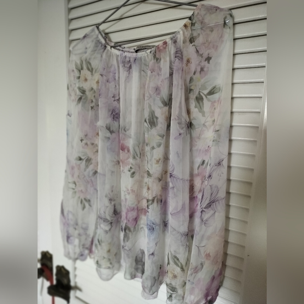 Viola Borghi Italy Woman's Sheer Floral Blouse Size Small Oversized